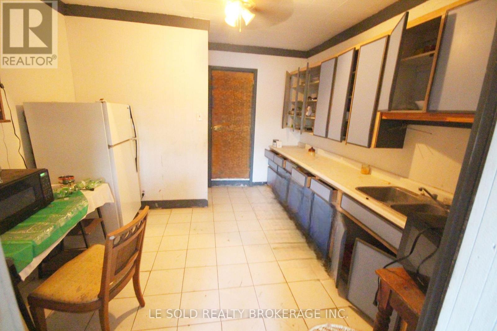 Middle Unit - 2420 Providence Line, Otonabee-South Monaghan, Ontario  K9J 6X8 - Photo 3 - X14090460