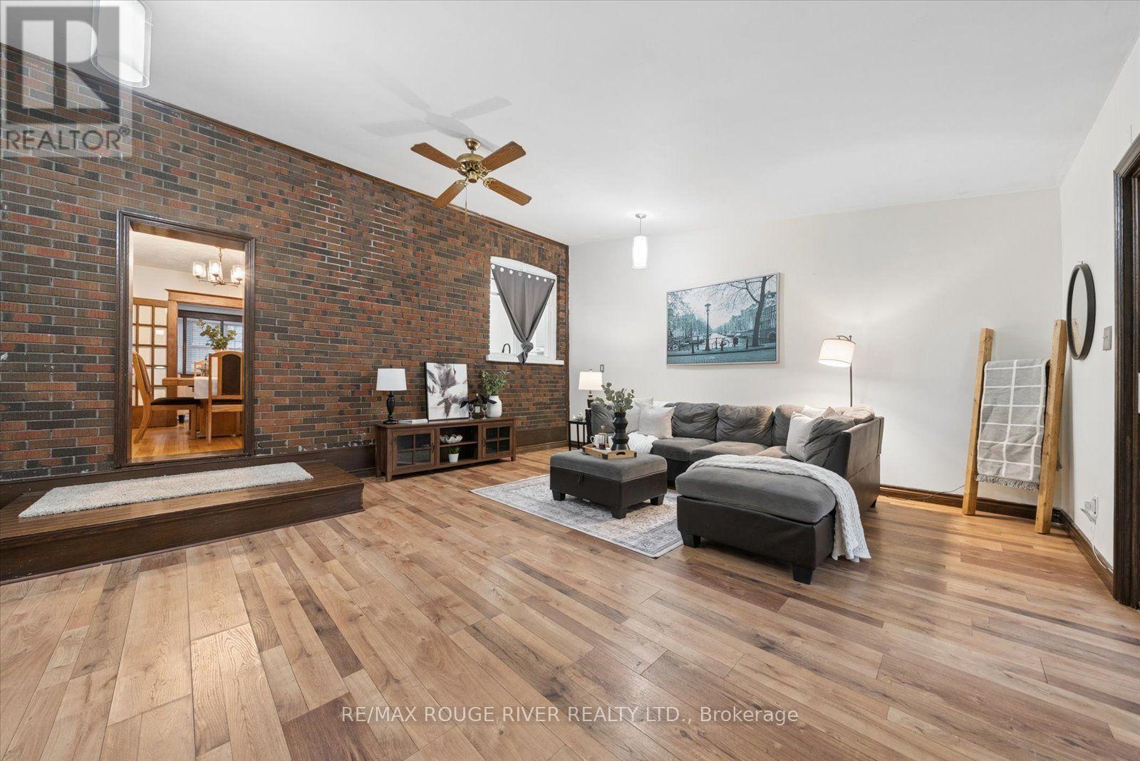 1314 Monaghan Road, Peterborough (Town Ward 3), Ontario  K9J 5M1 - Photo 10 - X14092836