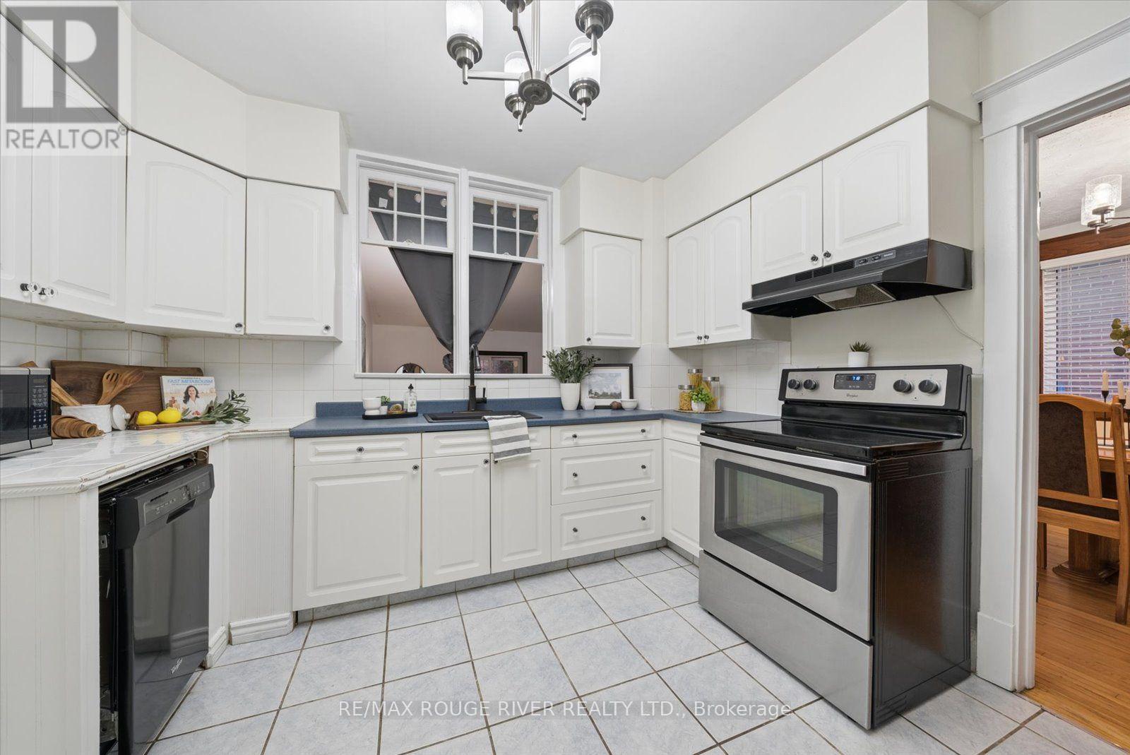 1314 Monaghan Road, Peterborough (Town Ward 3), Ontario  K9J 5M1 - Photo 7 - X14092836