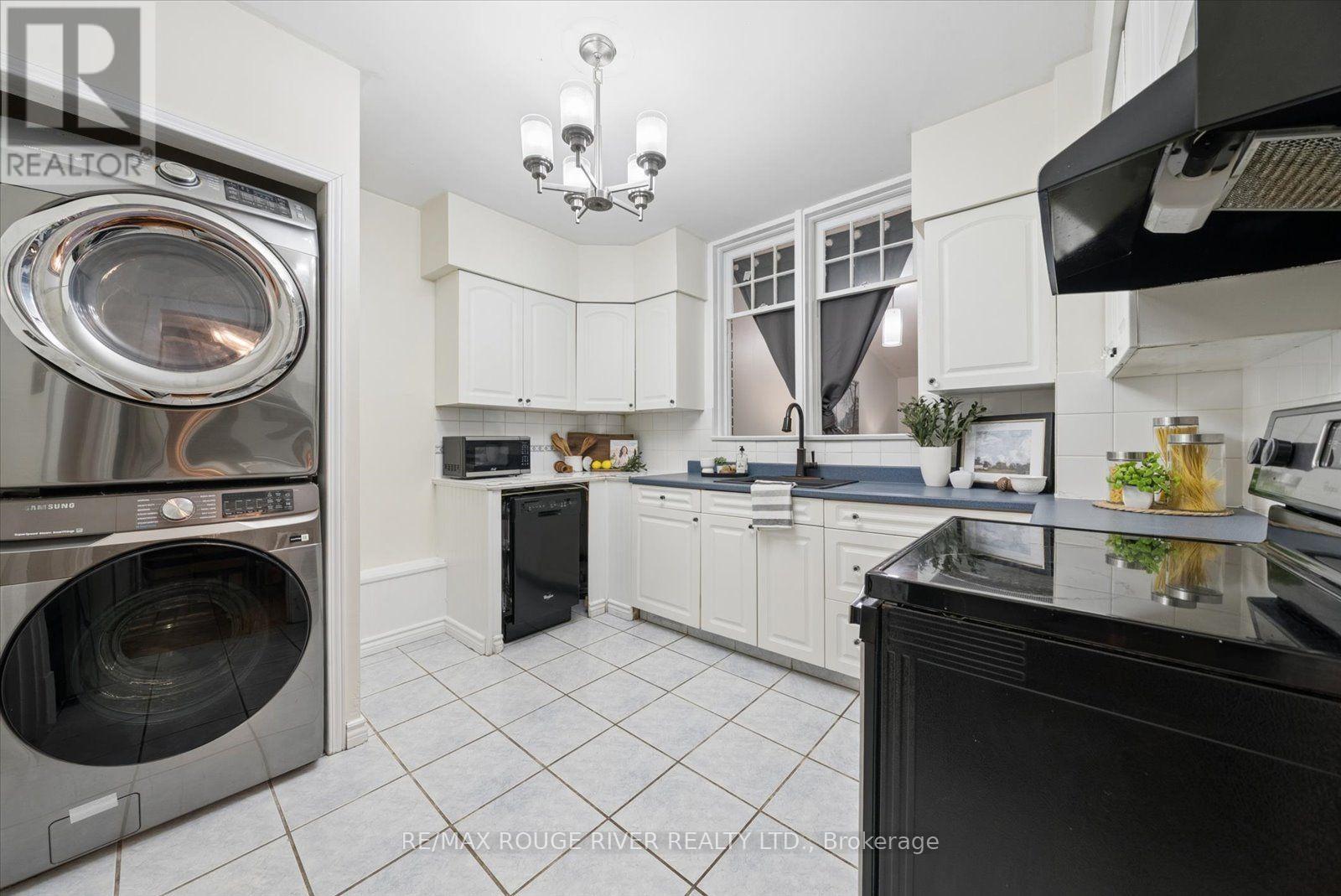 1314 Monaghan Road, Peterborough (Town Ward 3), Ontario  K9J 5M1 - Photo 9 - X14092836