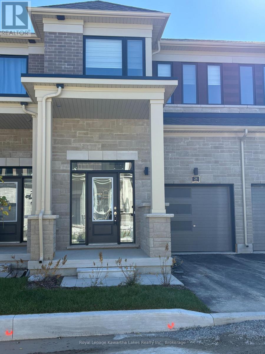 28 Ingle Way, Kawartha Lakes (Lindsay), Ontario  K9V 0T5 - Photo 2 - X14093204