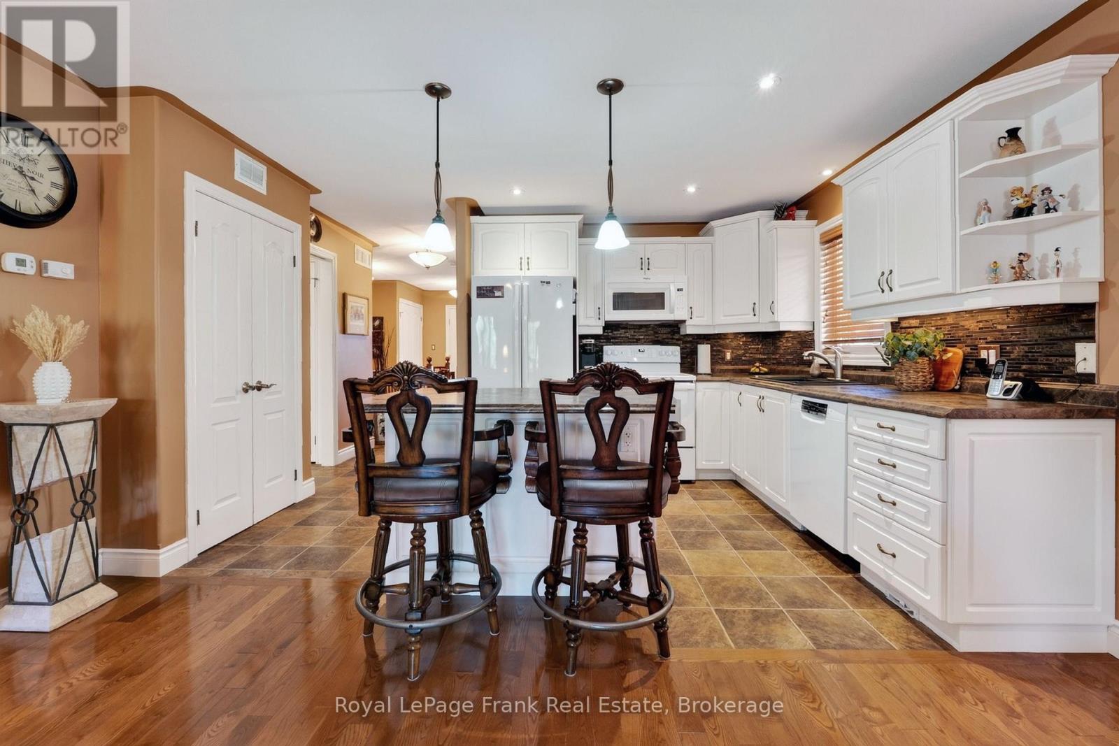 39 Green Arbour Way, Kawartha Lakes (Lindsay), Ontario  K9V 0E7 - Photo 11 - X14093286