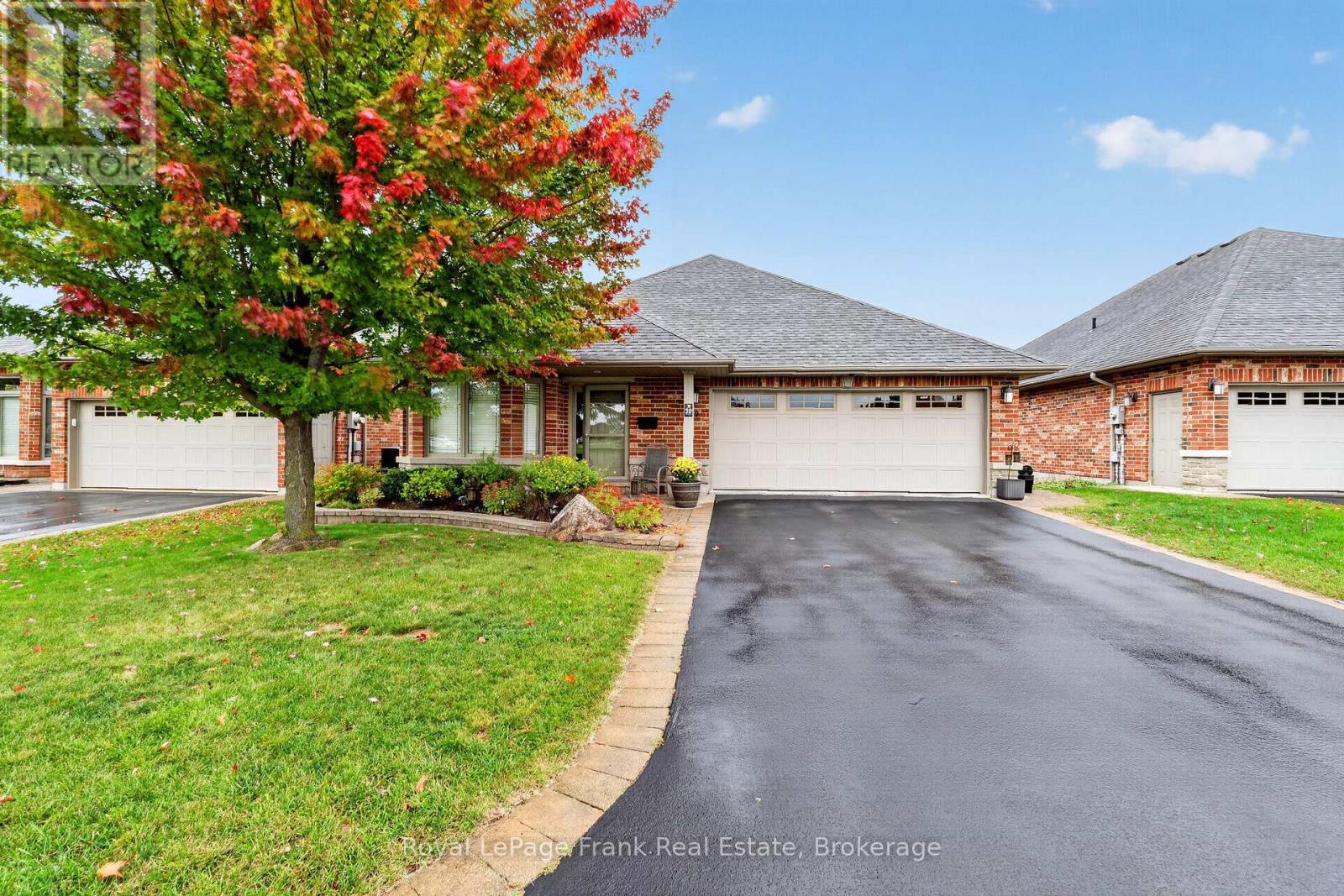 39 Green Arbour Way, Kawartha Lakes (Lindsay), Ontario  K9V 0E7 - Photo 2 - X14093286