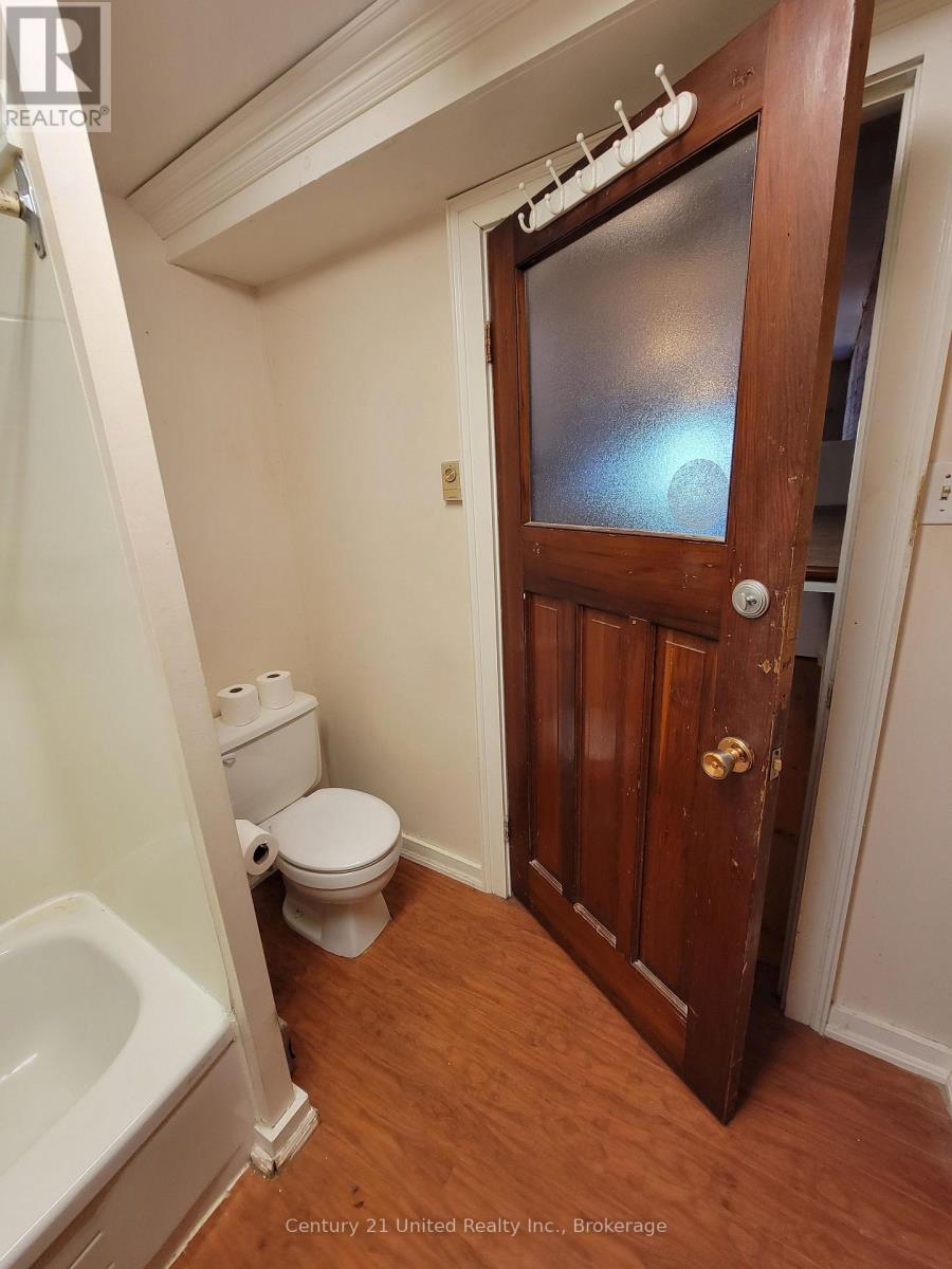 D - 384 1/2 George Street N, Peterborough (Town Ward 3), Ontario  K9H 3R3 - Photo 6 - X14093326