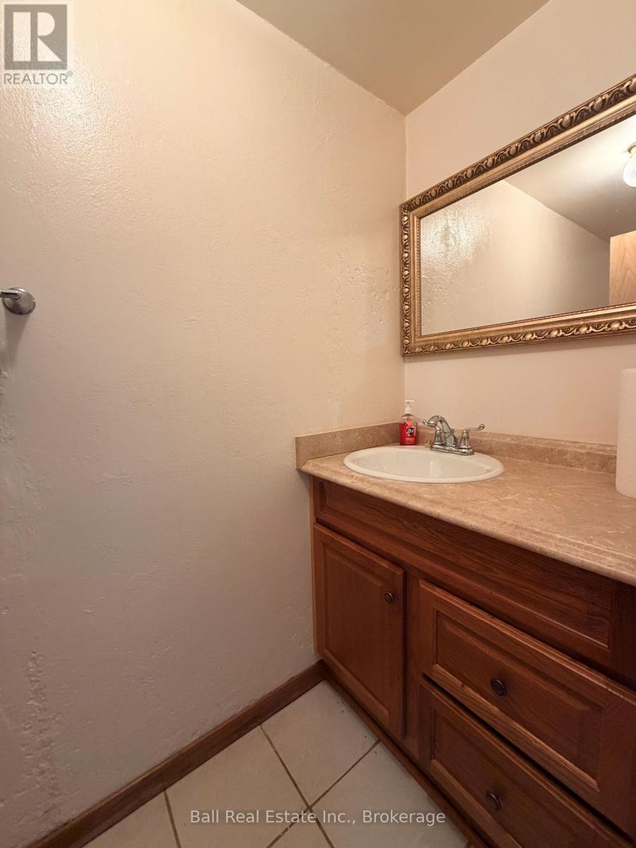 21 Larch Street, Highlands East (Bicroft Ward), Ontario  K0L 1M0 - Photo 20 - X14093610
