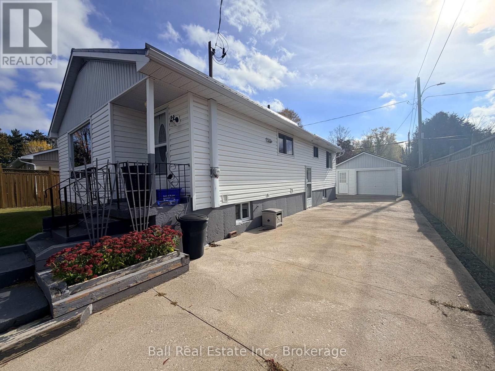 21 Larch Street, Highlands East (Bicroft Ward), Ontario  K0L 1M0 - Photo 24 - X14093610