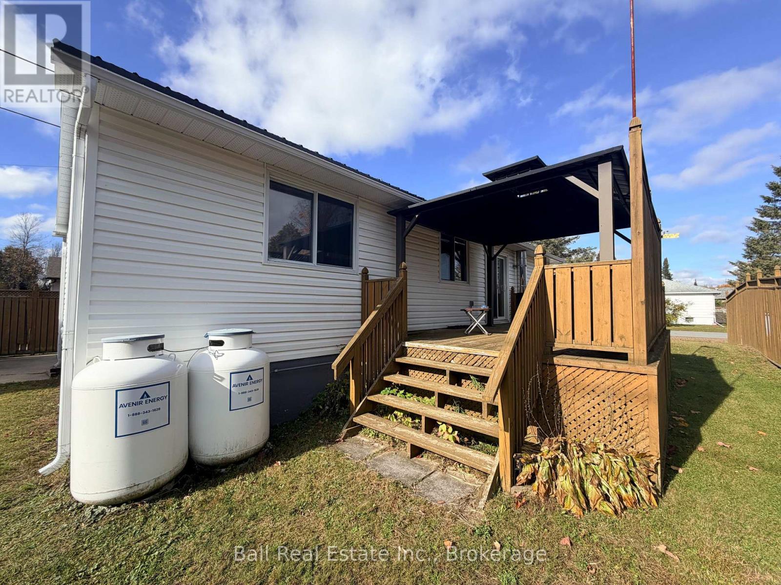 21 Larch Street, Highlands East (Bicroft Ward), Ontario  K0L 1M0 - Photo 27 - X14093610