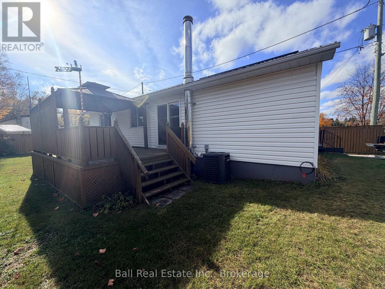 21 Larch Street, Highlands East (Bicroft Ward), Ontario  K0L 1M0 - Photo 28 - X14093610