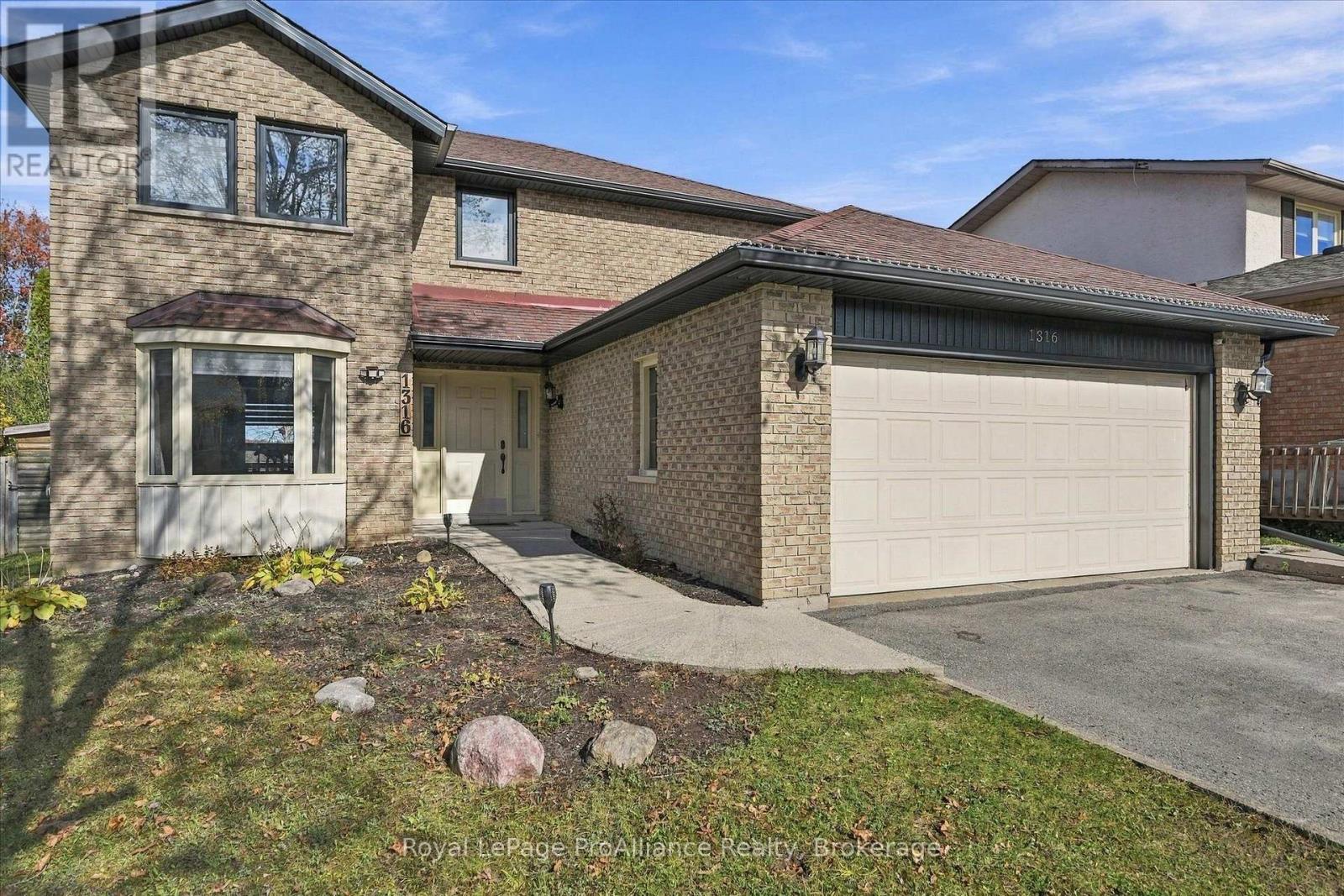 1316 Scollard Drive, Peterborough (Ashburnham Ward 4), Ontario  K9H 7K1 - Photo 3 - X14094302