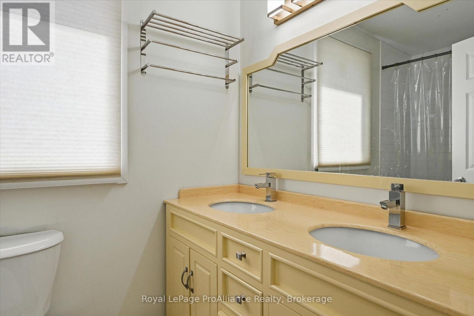 1316 Scollard Drive, Peterborough (Ashburnham Ward 4), Ontario  K9H 7K1 - Photo 38 - X14094302