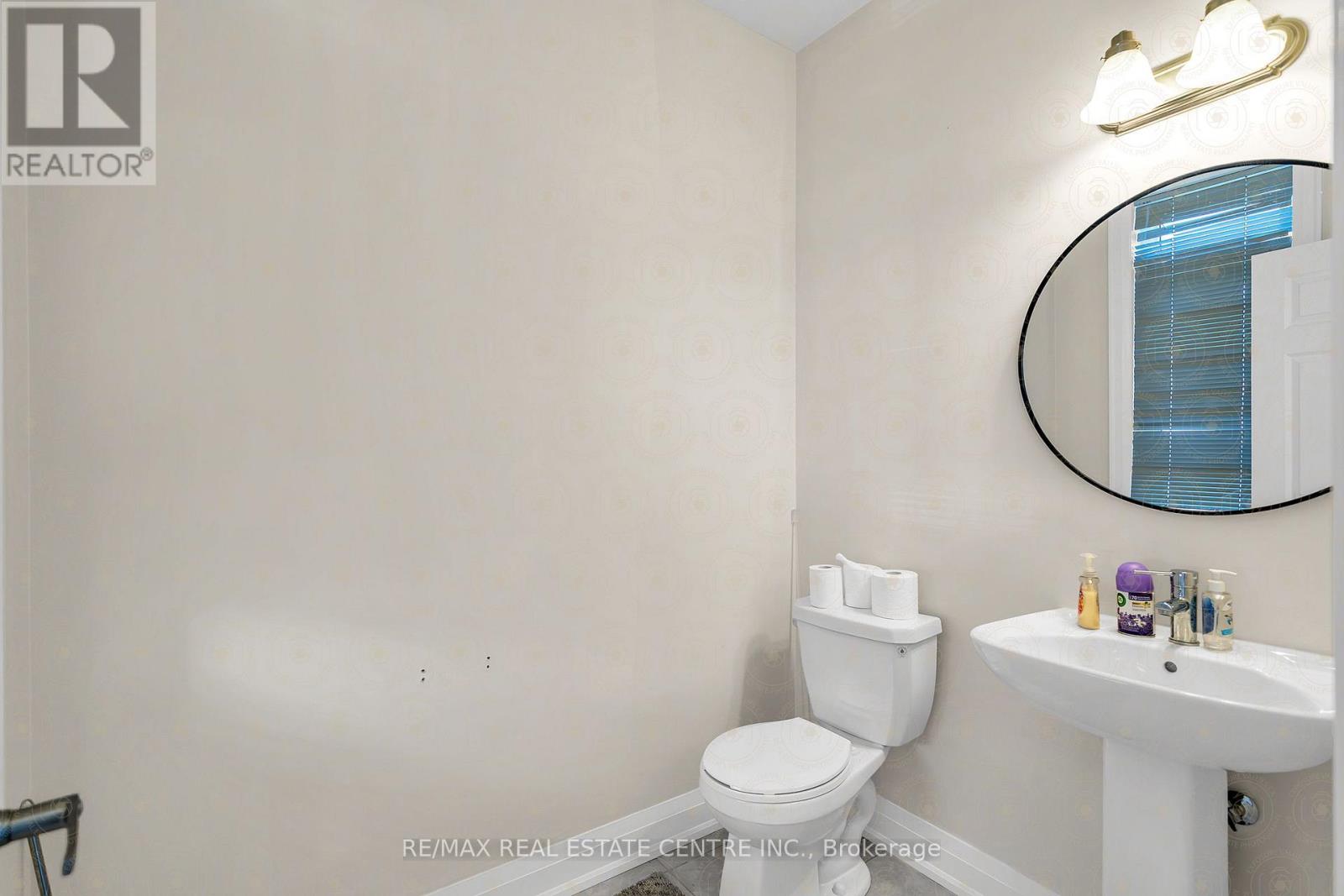43 Northrop Avenue, Clarington (Newcastle), Ontario  L1B 0W6 - Photo 10 - E14094270