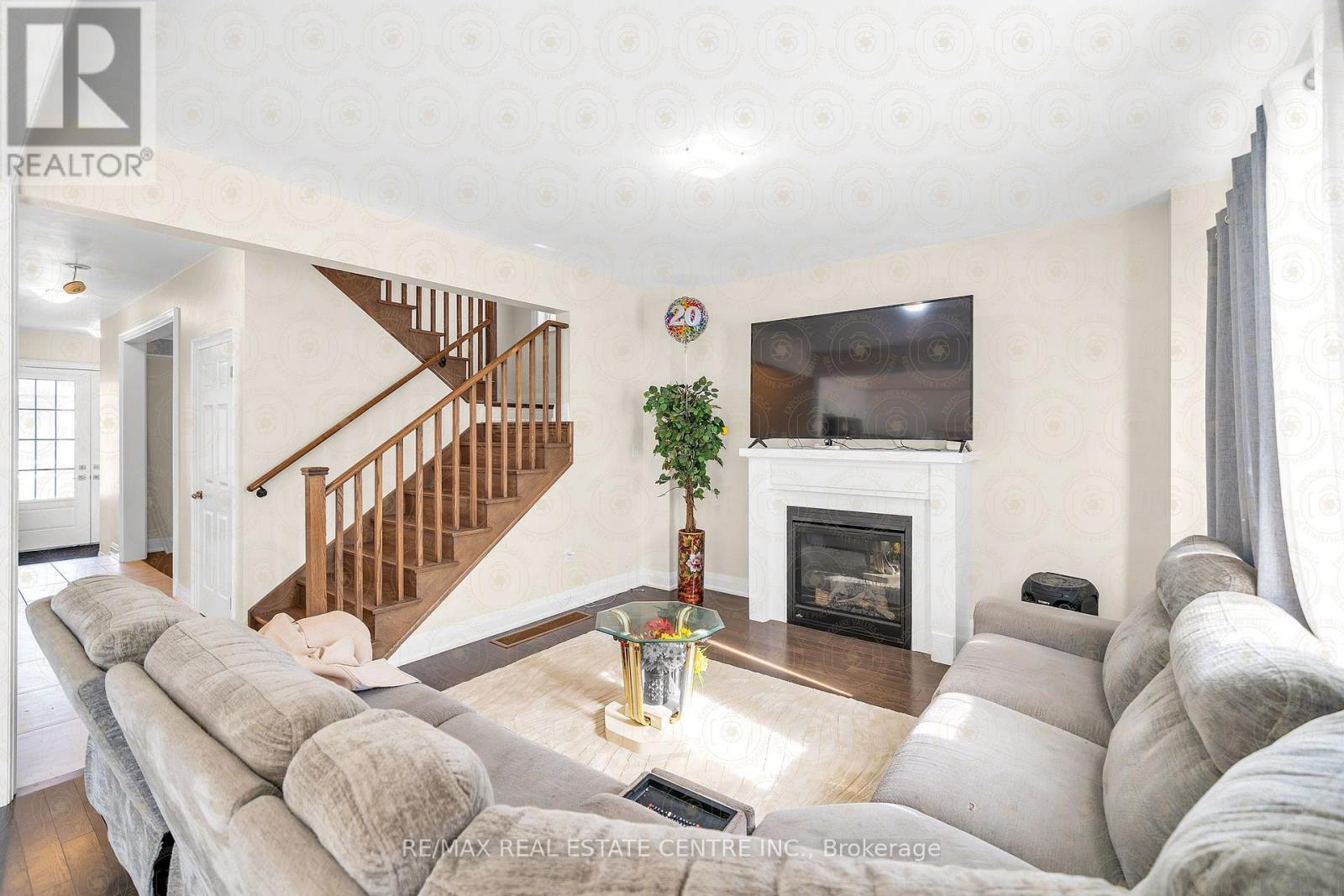 43 Northrop Avenue, Clarington (Newcastle), Ontario  L1B 0W6 - Photo 5 - E14094270