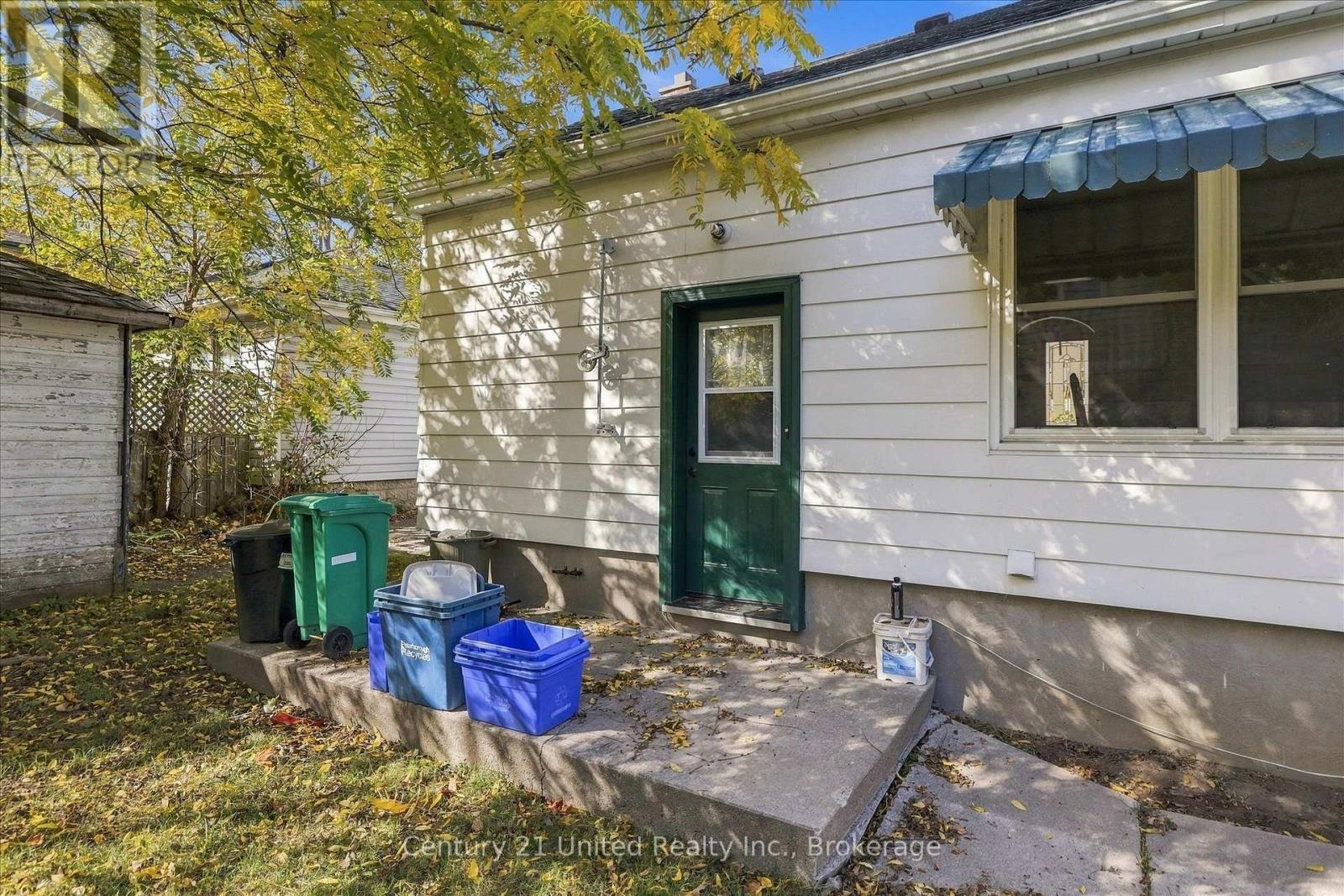 509 Bonaccord Street, Peterborough (Town Ward 3), Ontario  K9H 3A8 - Photo 37 - X14094604