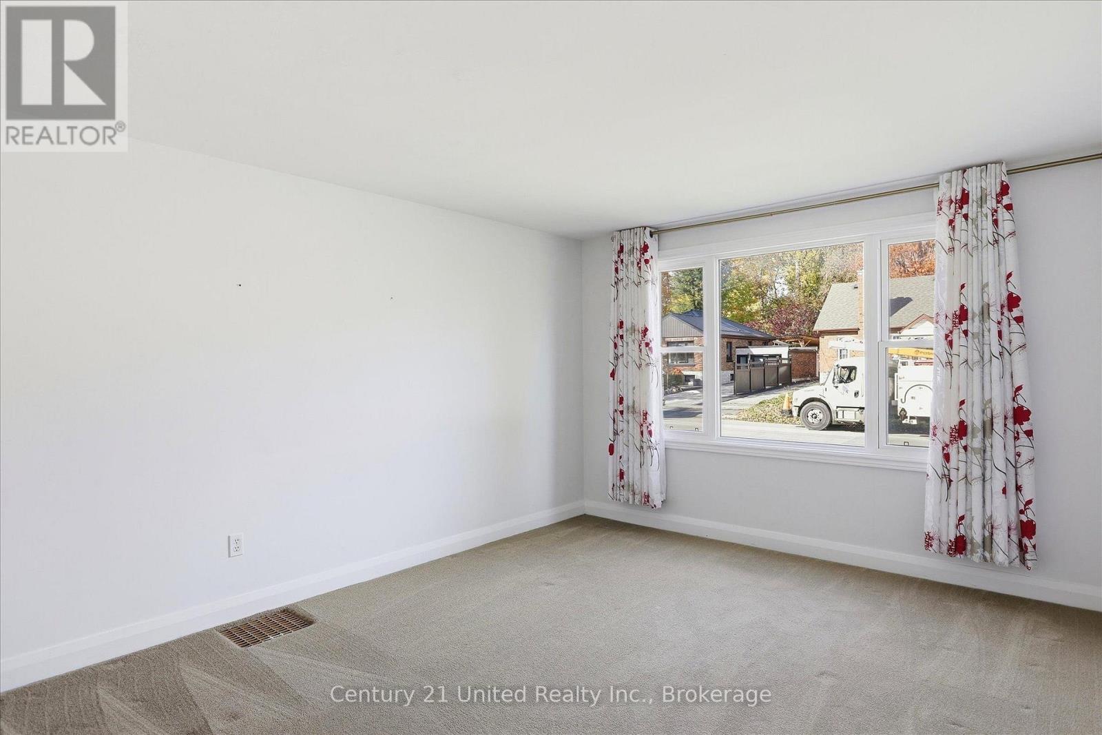 509 Bonaccord Street, Peterborough (Town Ward 3), Ontario  K9H 3A8 - Photo 8 - X14094604