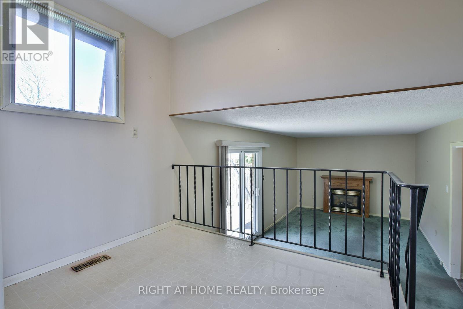 12 Rogers Road, Kawartha Lakes (Lindsay), Ontario  K9V 5C4 - Photo 13 - X14096344
