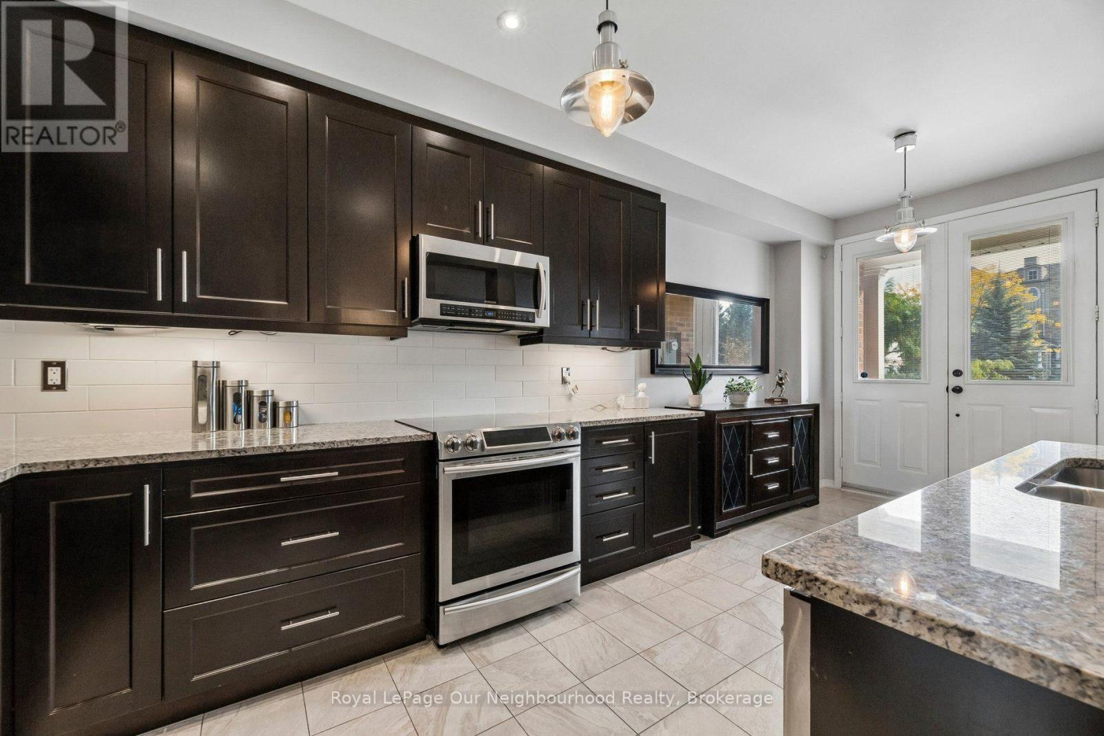 308 Lakebreeze Drive, Clarington (Newcastle), Ontario  L1B 0A1 - Photo 14 - E14096570