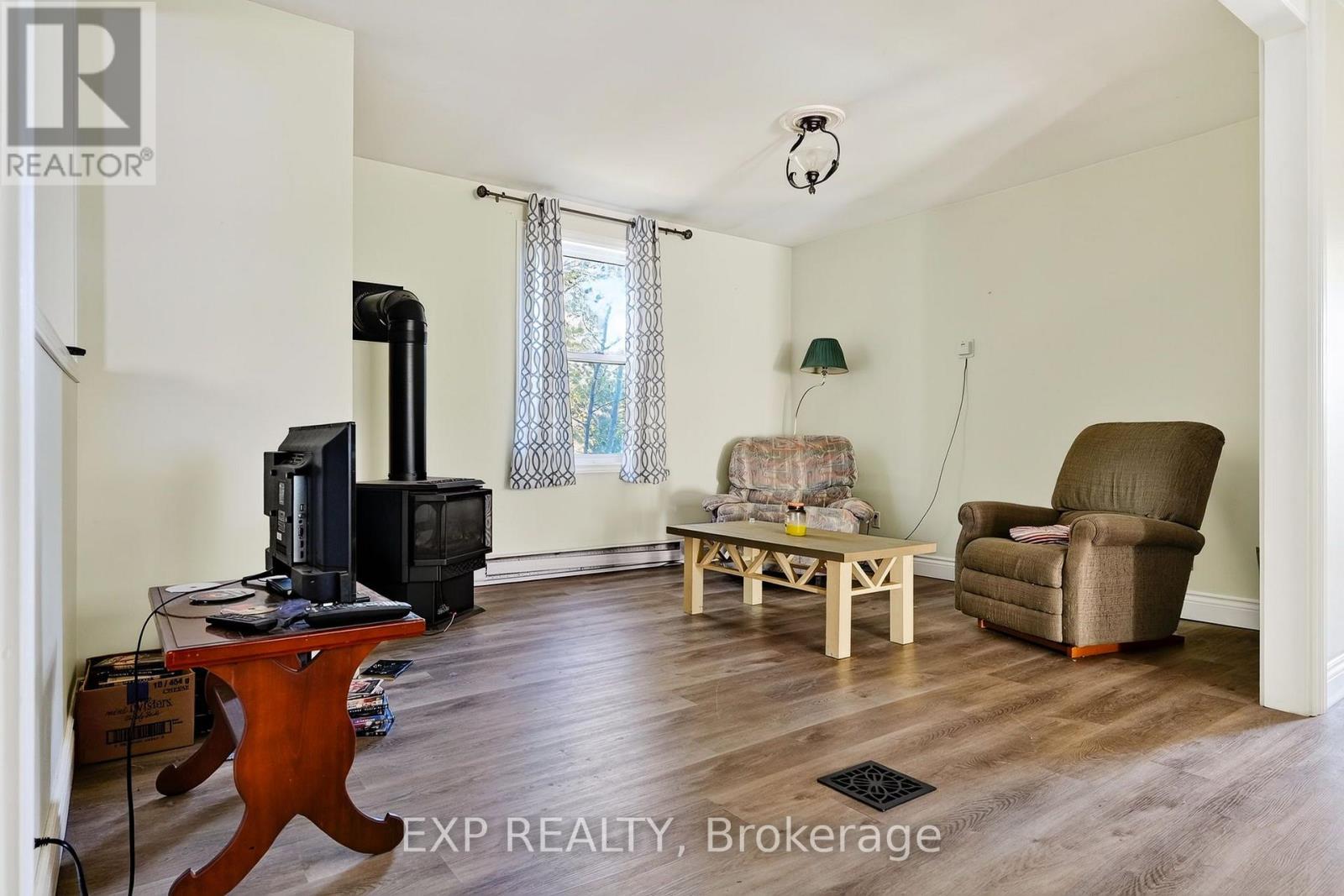 194 South Road, Hastings Highlands (Mcclure Ward), Ontario  K0L 2K0 - Photo 6 - X14096998