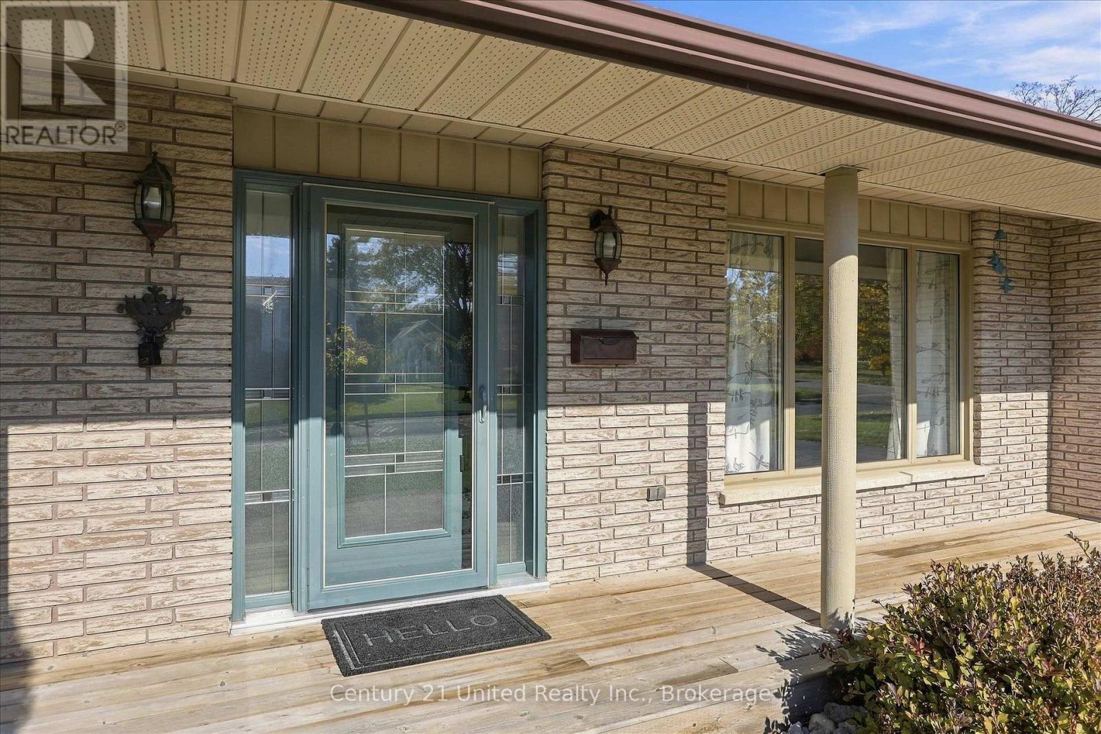 898 Sydenham Road, Peterborough (Ashburnham Ward 4), Ontario  K9J 1K2 - Photo 5 - X14097378