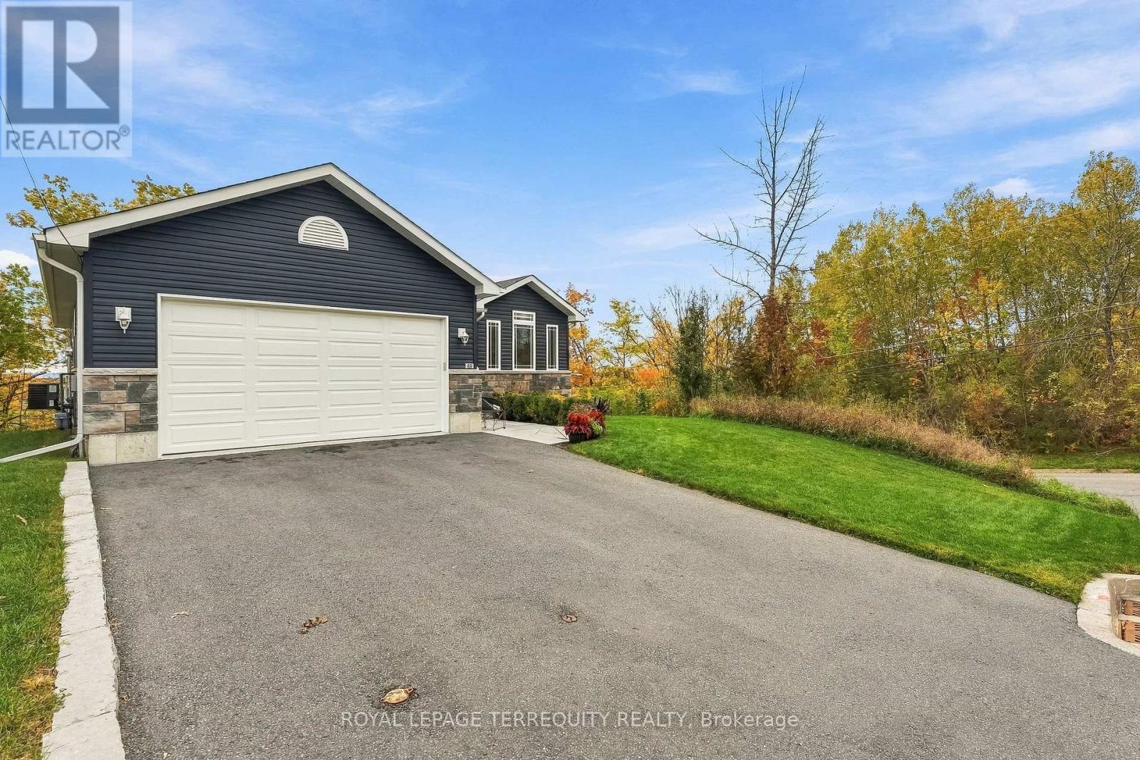 89 Harris Street, Trent Hills (Campbellford), Ontario  K0L 1L0 - Photo 3 - X14097268