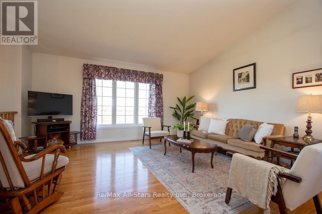 580 Fieldside Road, Kawartha Lakes (Ops), Ontario  K9V 4R4 - Photo 4 - X14097852