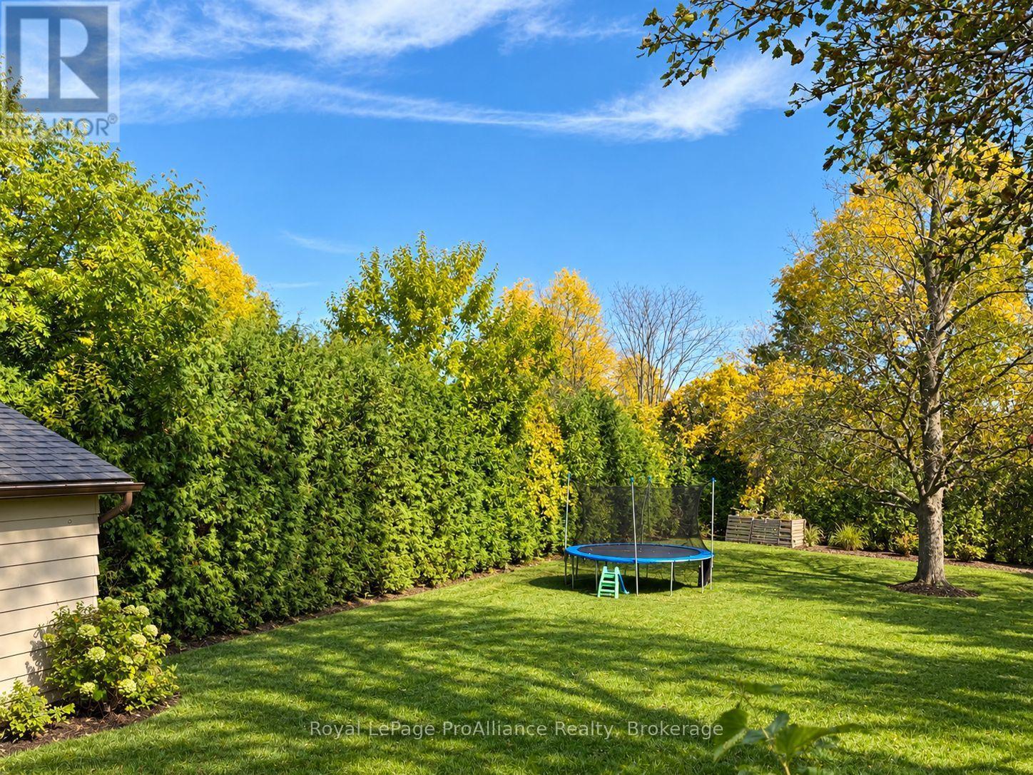 854 Barnardo Avenue, Peterborough (Northcrest Ward 5), Ontario  K9H 5V9 - Photo 8 - X14098474