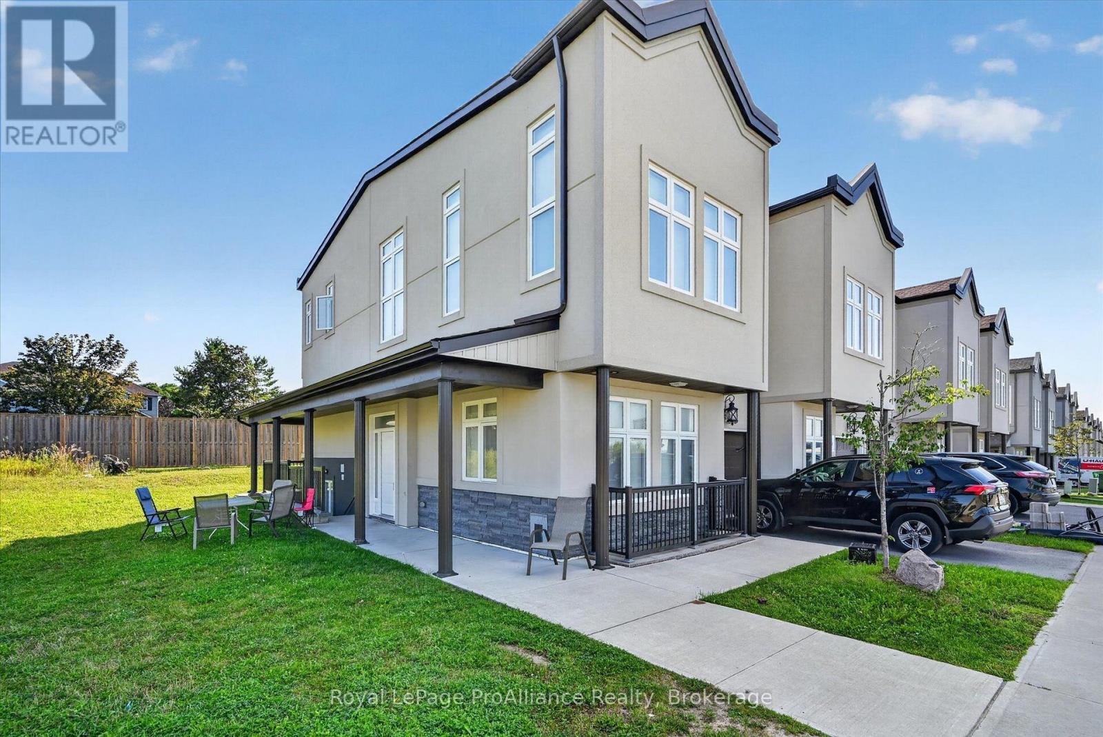 16 - 550 BREALEY DRIVE, peterborough (otonabee ward 1), Ontario
