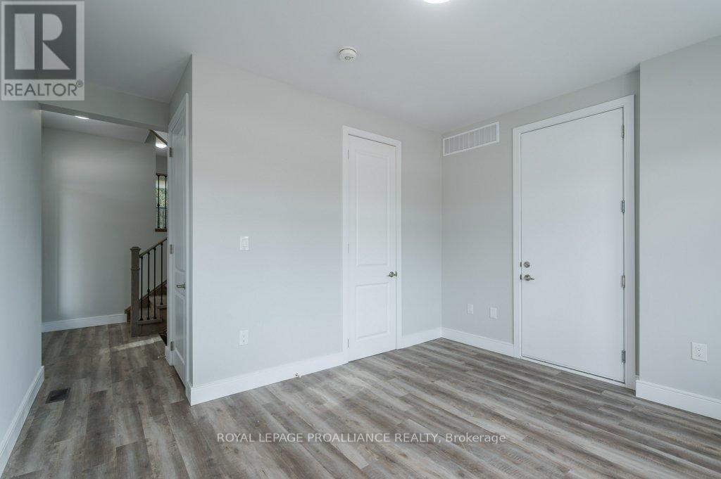 16 - 550 Brealey Drive, Peterborough (Otonabee Ward 1), Ontario  K9K 2R8 - Photo 10 - X14098838
