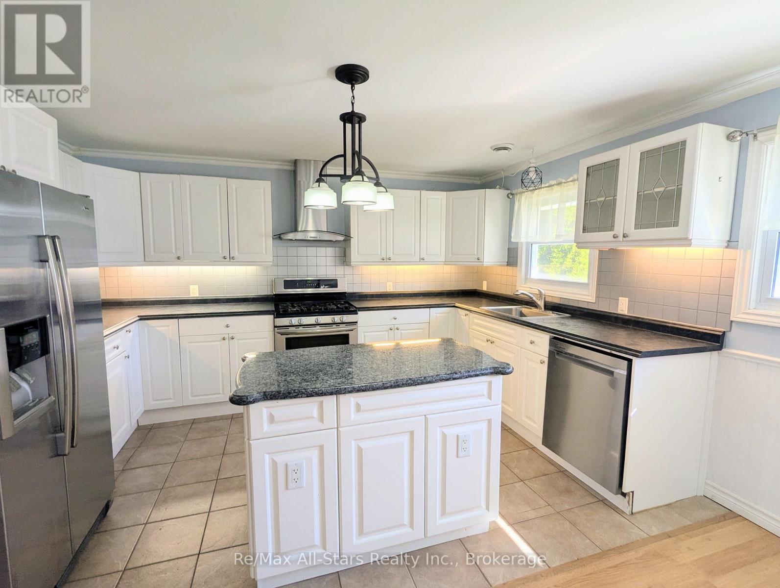 32 Churchill Crescent, Kawartha Lakes (Lindsay), Ontario  K9V 3Y6 - Photo 10 - X14099462