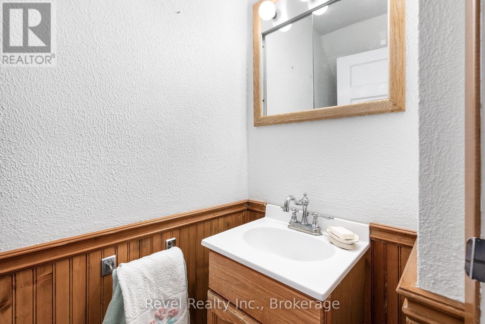 27 Francis Street, Kawartha Lakes (Lindsay), Ontario  K9V 3R8 - Photo 18 - X14100812