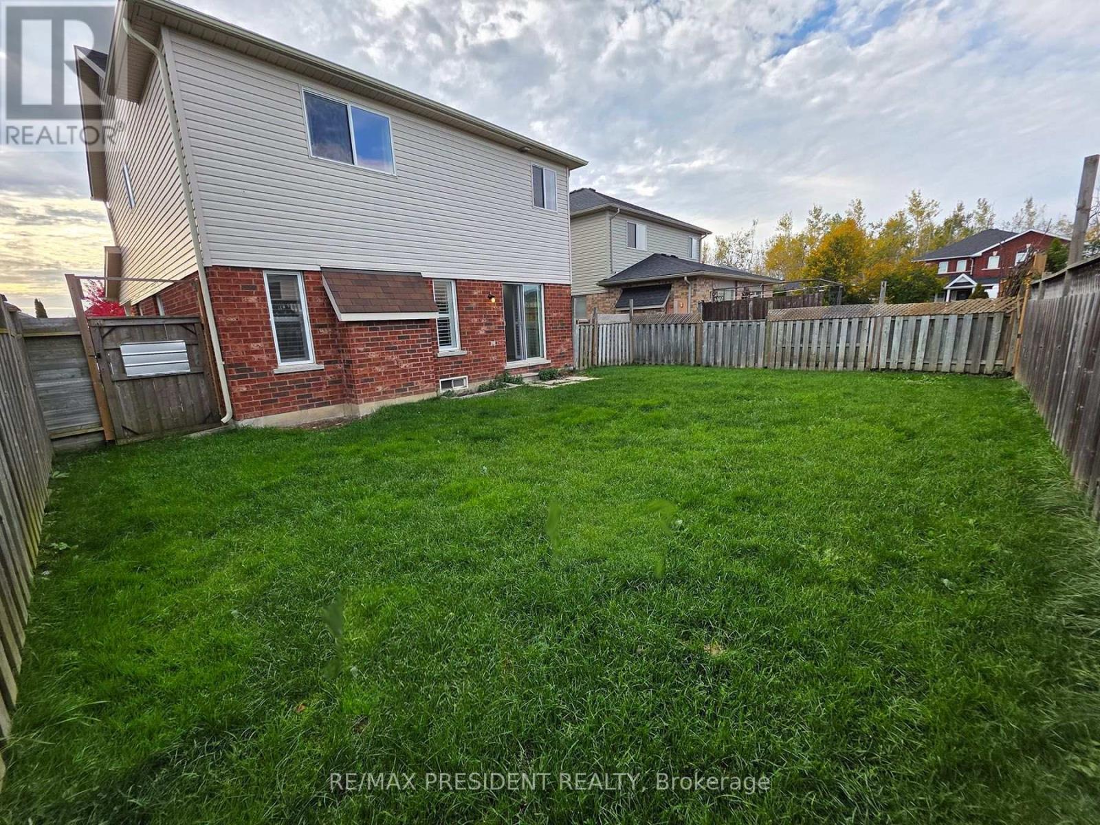 45 Lucas Crescent, Kawartha Lakes (Lindsay), Ontario  K9V 0C5 - Photo 42 - X14101114