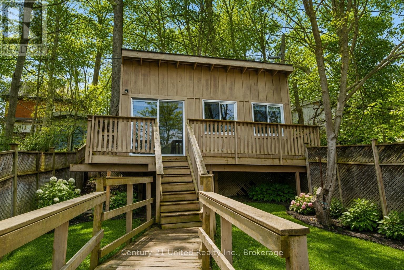 575 Bethune Street, Peterborough (Town Ward 3), Ontario  K9H 3Z7 - Photo 4 - X14101532