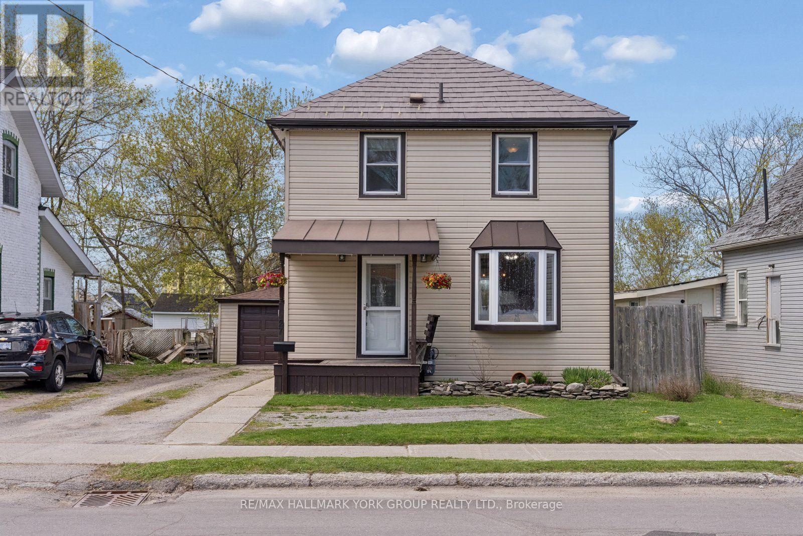 27 St Paul Street, Kawartha Lakes (Lindsay), Ontario  K9V 1S3 - Photo 2 - X14101458