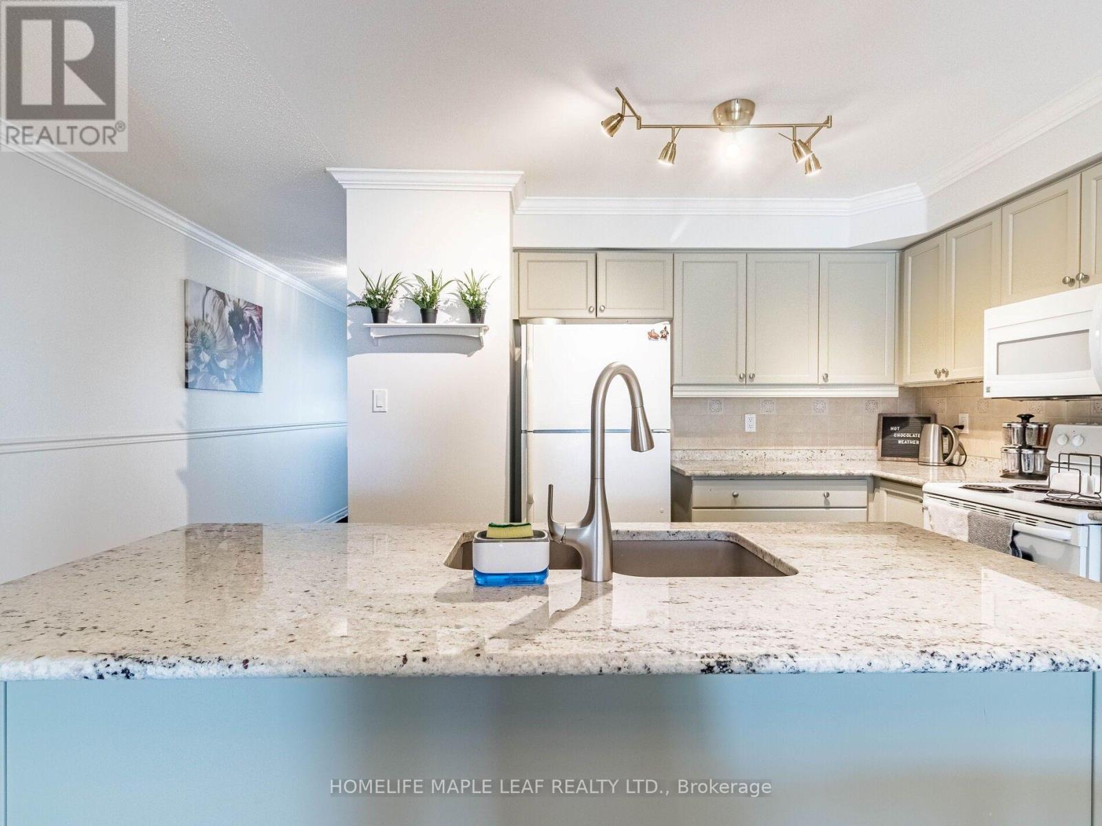 8 - 350 Lakebreeze Drive, Clarington (Newcastle), Ontario  L1B 0A2 - Photo 10 - E14101666