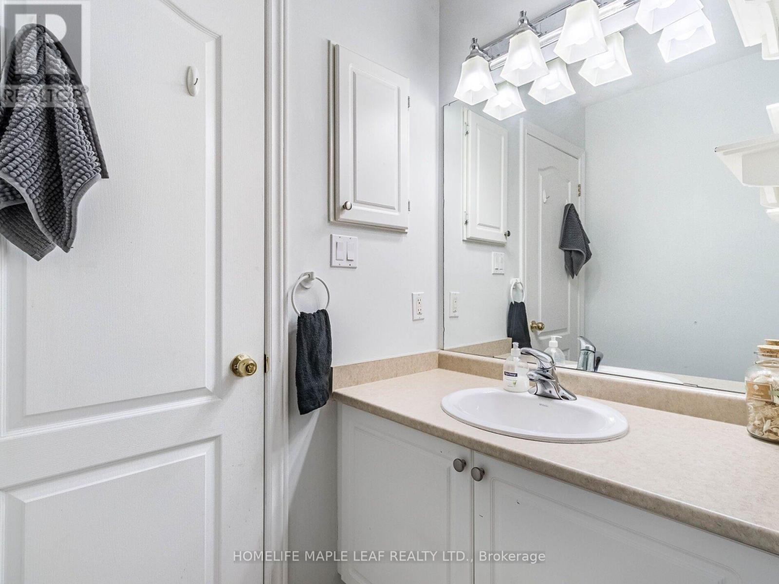 8 - 350 Lakebreeze Drive, Clarington (Newcastle), Ontario  L1B 0A2 - Photo 19 - E14101666