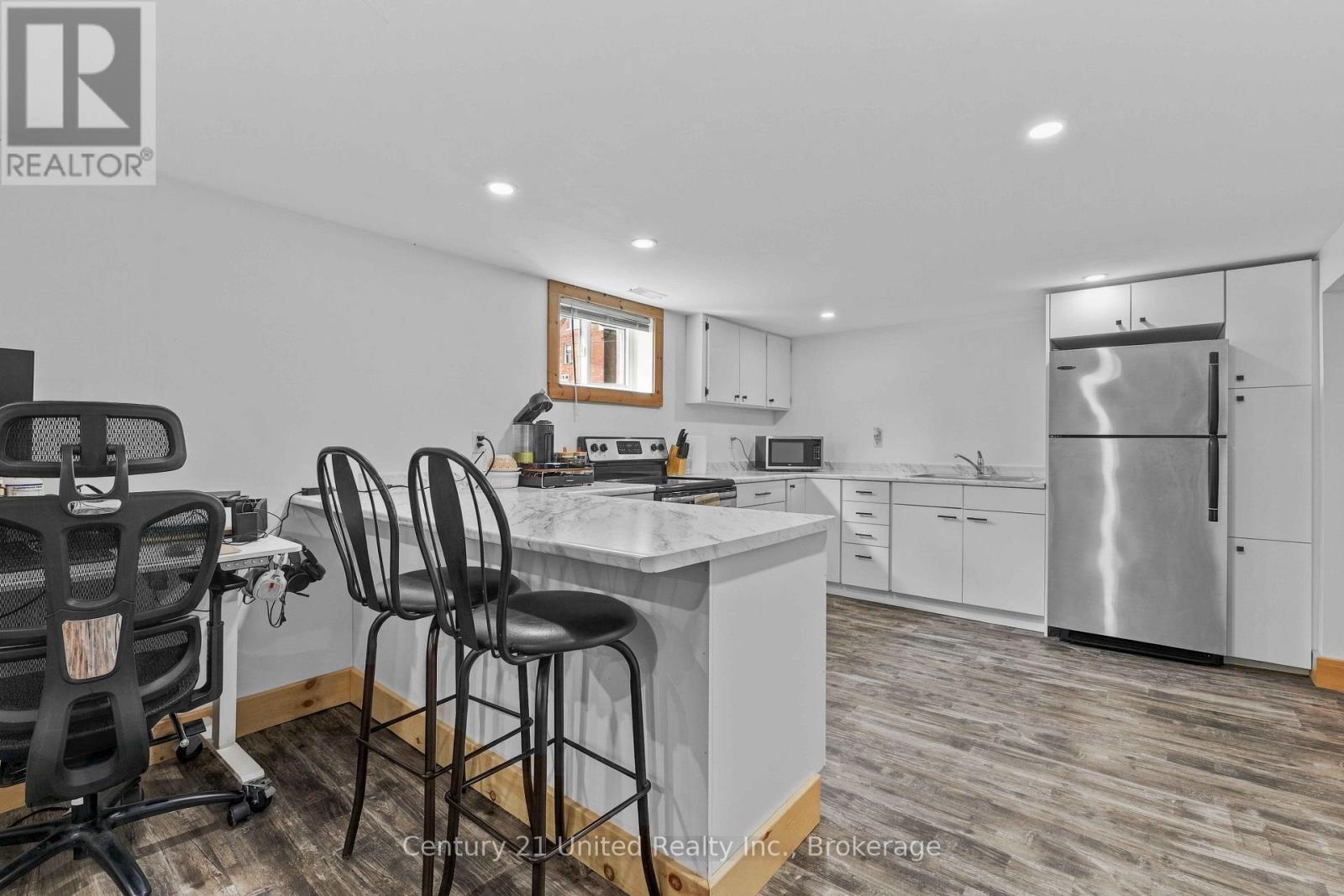673 Frank Street, Peterborough (Otonabee Ward 1), Ontario  K9J 4M8 - Photo 20 - X14102082