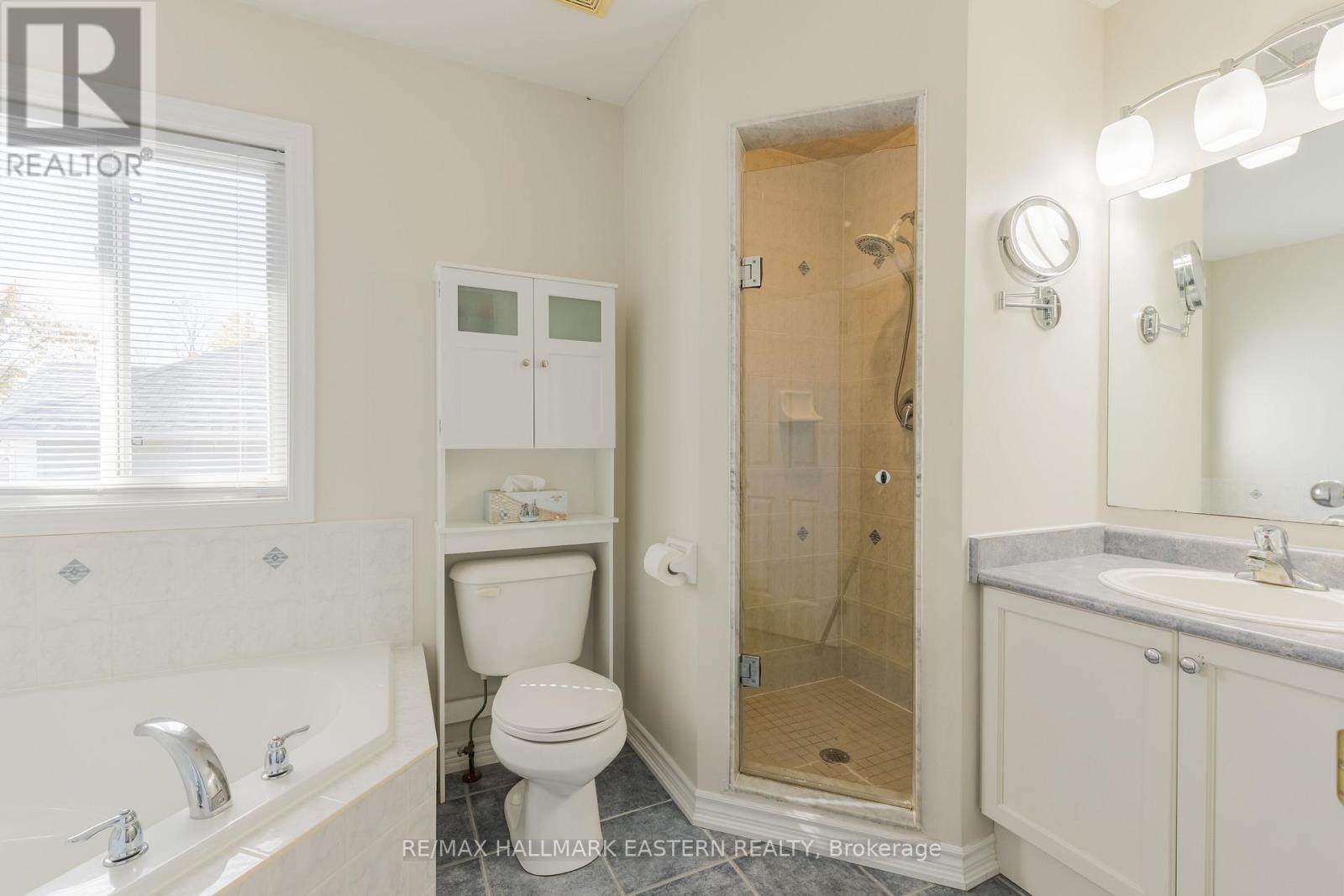 10 Springbank Road, Kawartha Lakes (Omemee), Ontario  K0L 2W0 - Photo 19 - X14102772