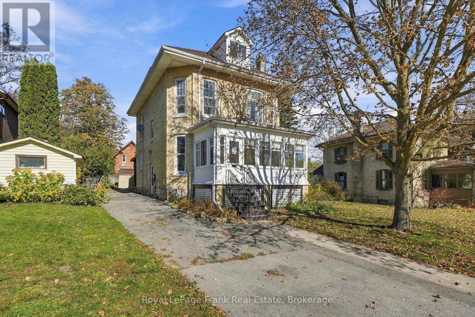 16 FRANCIS STREET, kawartha lakes (lindsay), Ontario
