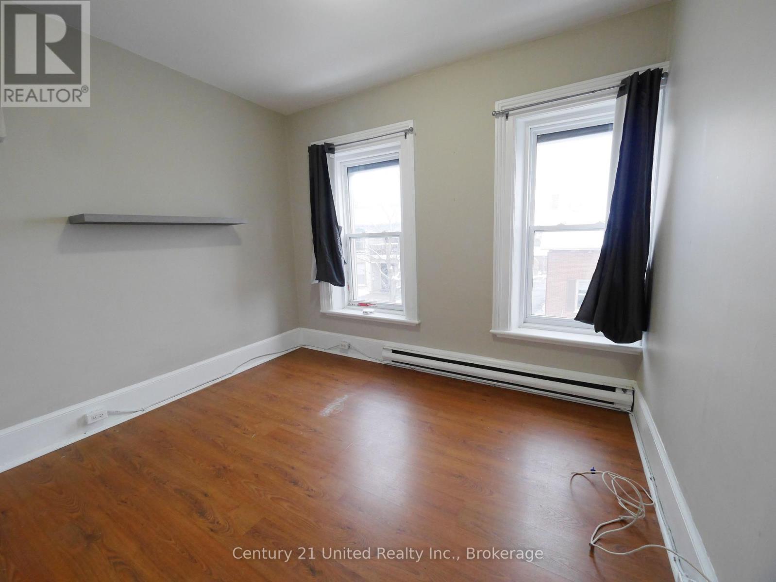 373a Queen Street, Peterborough (Town Ward 3), Ontario  K9H 3J7 - Photo 6 - X14104078