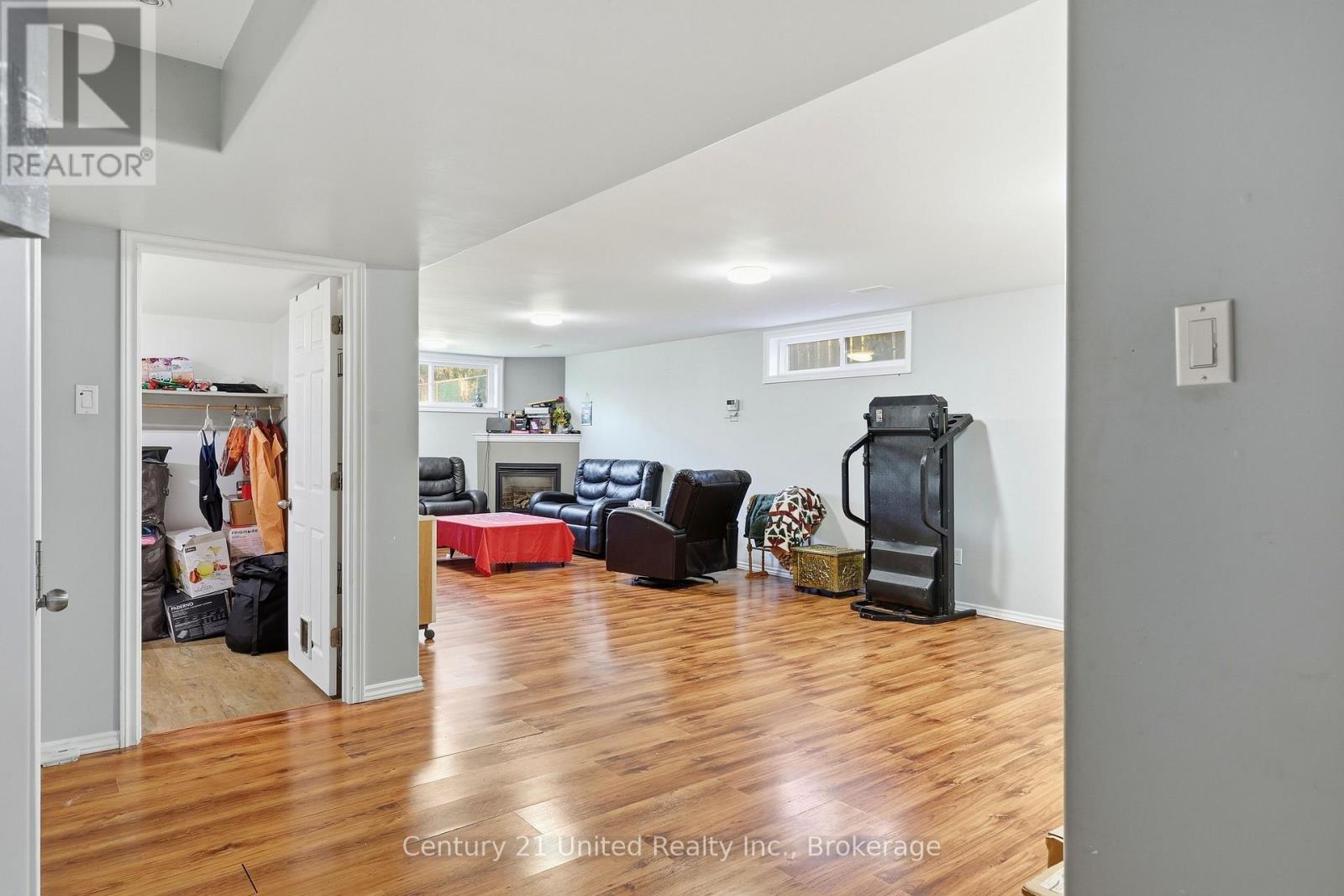 807 Highland Court, Peterborough (Northcrest Ward 5), Ontario  K9H 5K1 - Photo 27 - X14104340