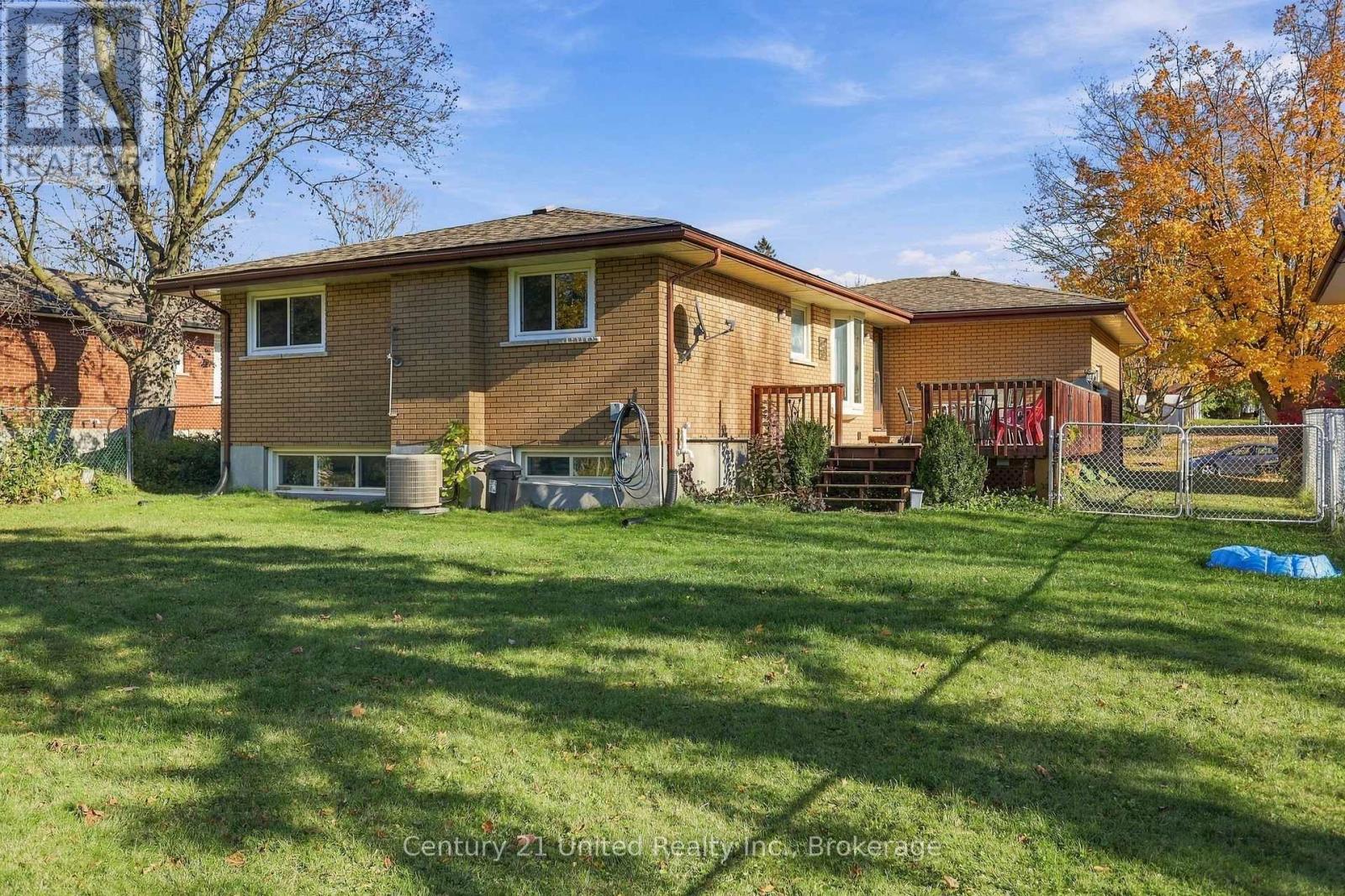 807 Highland Court, Peterborough (Northcrest Ward 5), Ontario  K9H 5K1 - Photo 38 - X14104340