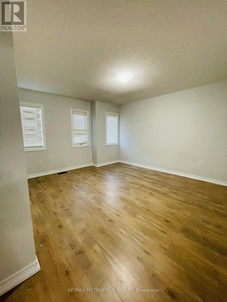10 Barchard Street, Clarington (Newcastle), Ontario  L1B 1G9 - Photo 14 - E14104640