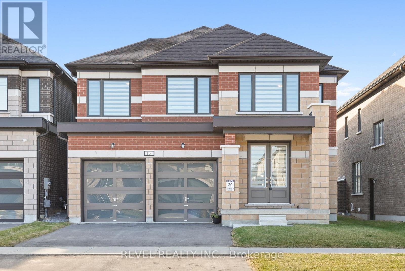13 CORLEY STREET, kawartha lakes (lindsay), Ontario