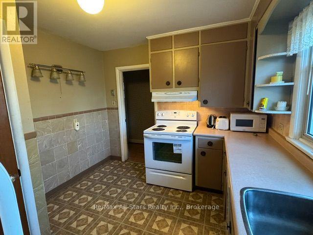 101 Colborne Street W, Kawartha Lakes (Lindsay), Ontario  K9V 3T4 - Photo 6 - X14105360