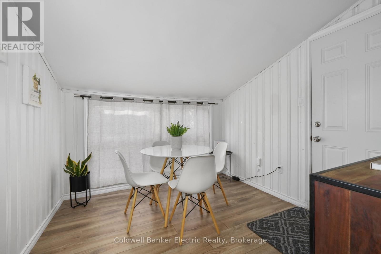 231 Woodbine Avenue, Peterborough (Ashburnham Ward 4), Ontario  K9H 1N8 - Photo 13 - X14106140