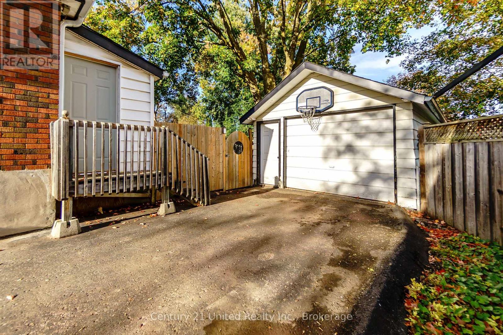 750 Curtis Road, Peterborough (Ashburnham Ward 4), Ontario  K9H 2E7 - Photo 36 - X14107686