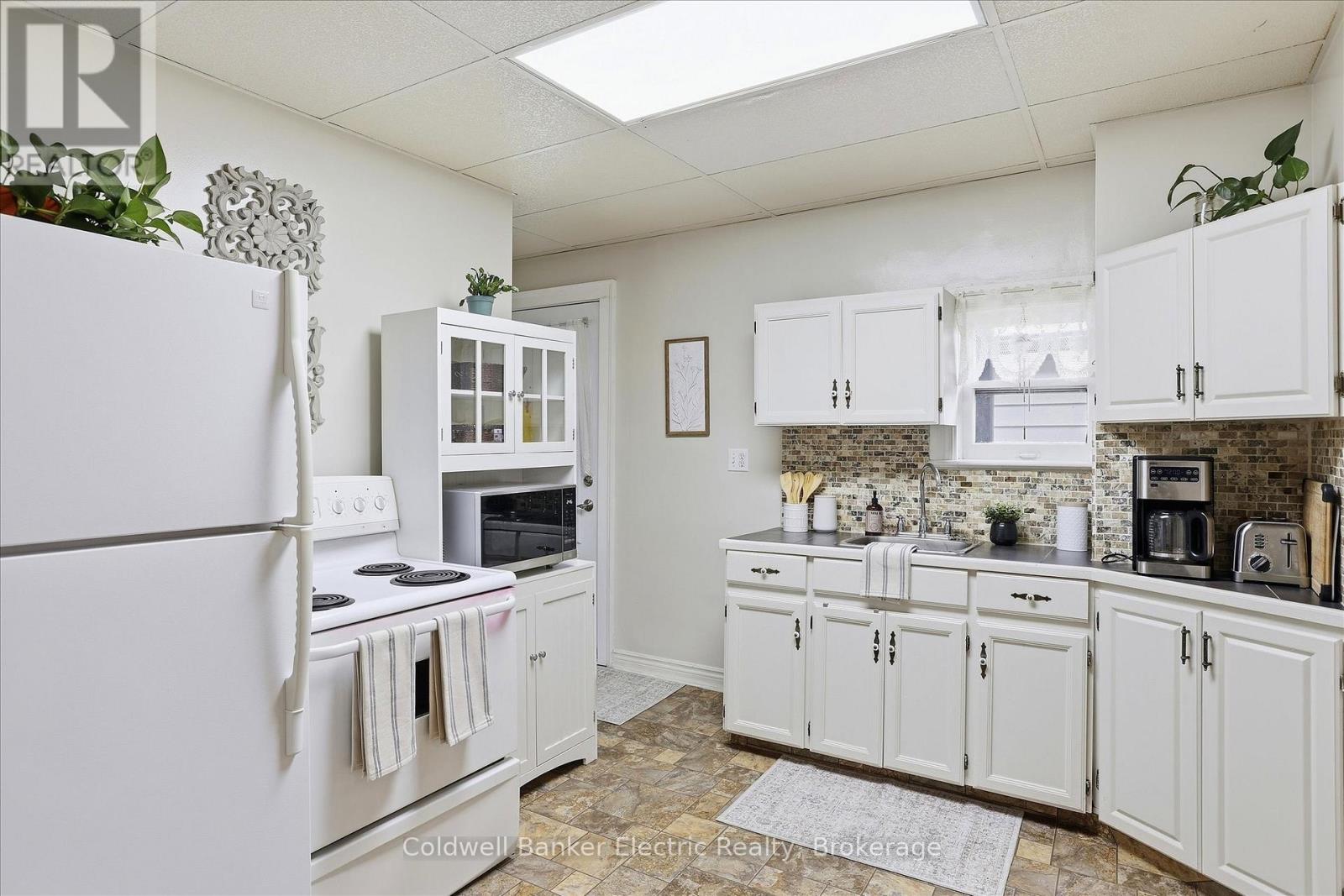 461 Murray Street, Peterborough (Town Ward 3), Ontario  K9H 2T7 - Photo 10 - X14108230