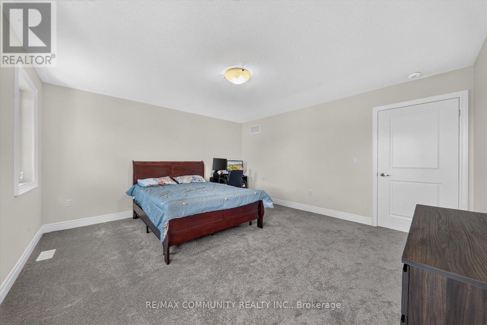 19 Rogerson Street, Clarington (Newcastle), Ontario  L1B 0W4 - Photo 26 - E14108426