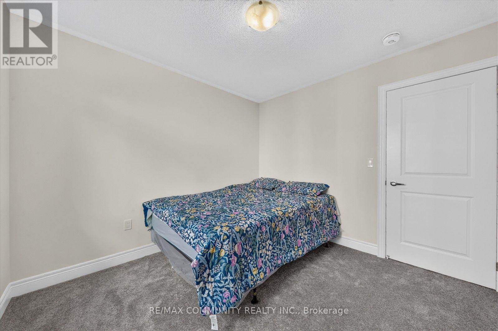 19 Rogerson Street, Clarington (Newcastle), Ontario  L1B 0W4 - Photo 30 - E14108426