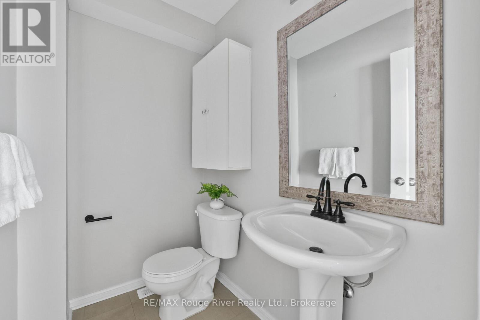 23 Bridges Drive, Clarington (Newcastle), Ontario  L1B 1M7 - Photo 18 - E14109360