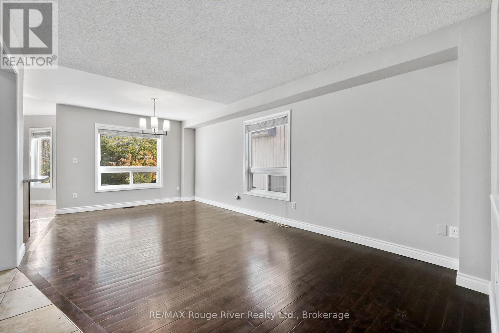 23 Bridges Drive, Clarington (Newcastle), Ontario  L1B 1M7 - Photo 8 - E14109360